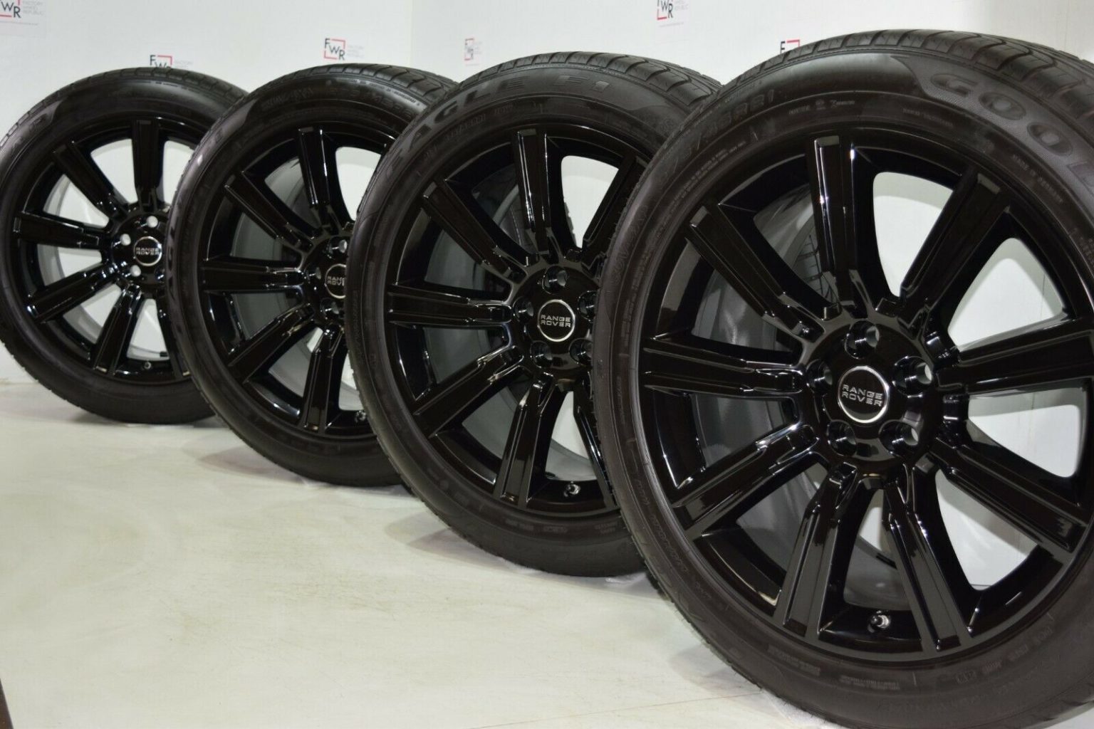 21″ Range Rover black Autobiography 9001 Factory OEM rims wheels SPORT ...