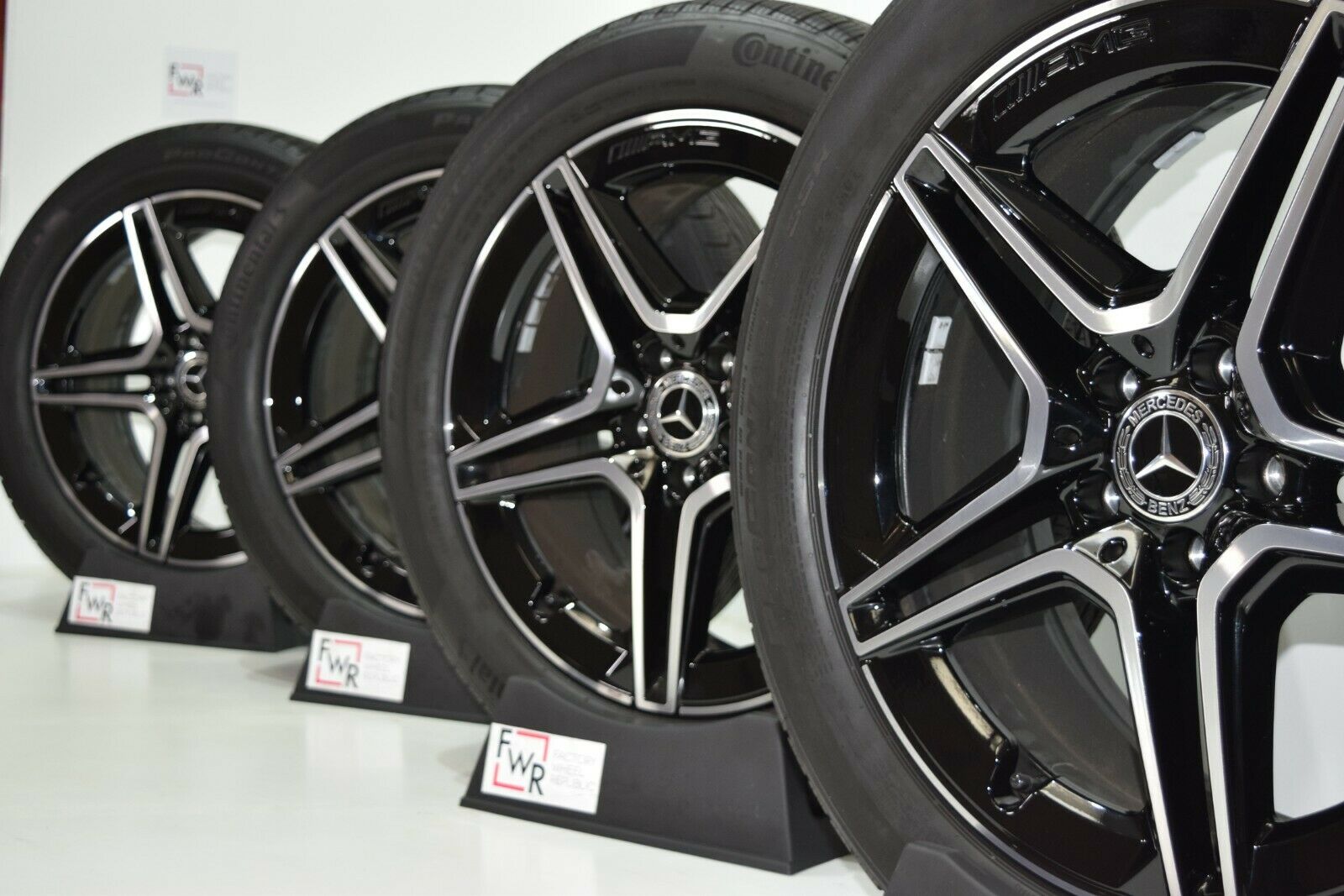 19″ MERCEDES GLB GLA AMG Factory OEM Wheels rims tires A2474011500