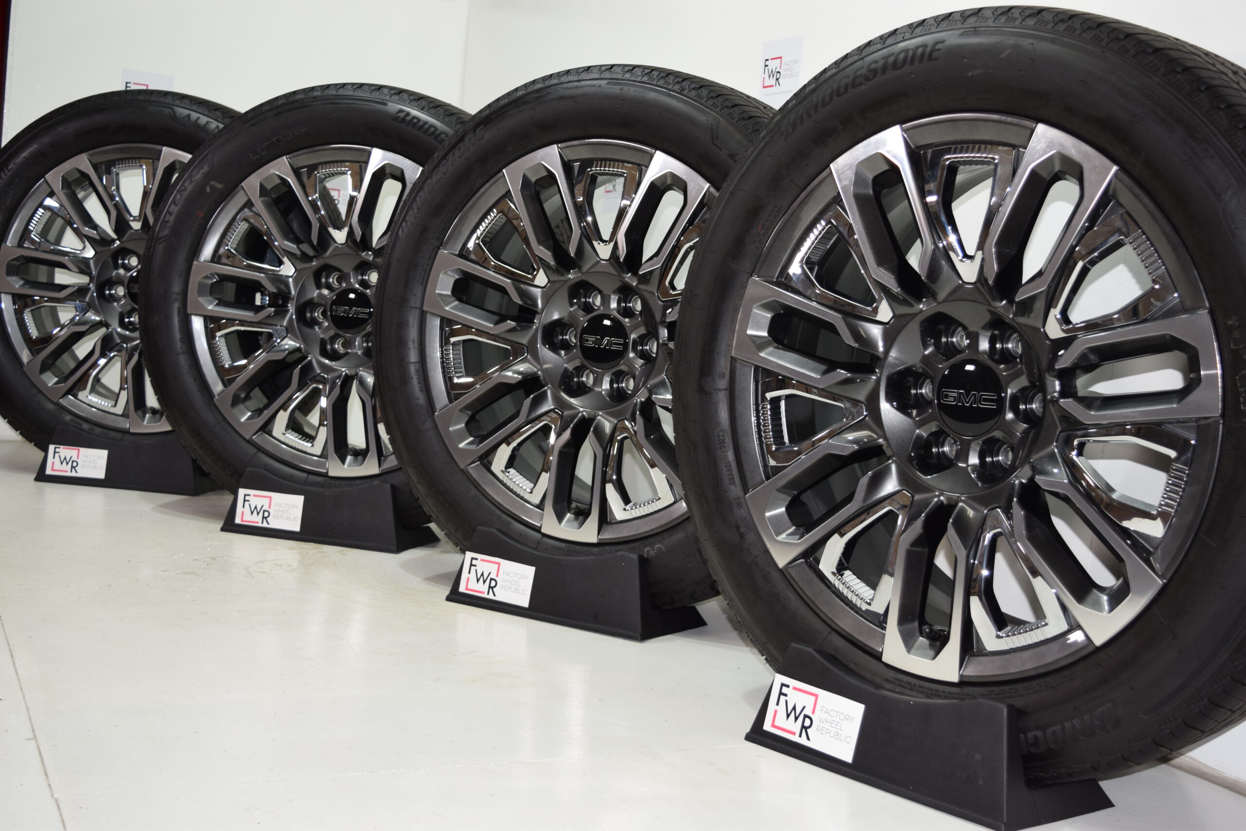 22″ GMC Yukon Sierra DENALI 1500 ULTIMATE 2023 Factory OEM wheels rims 22 inch