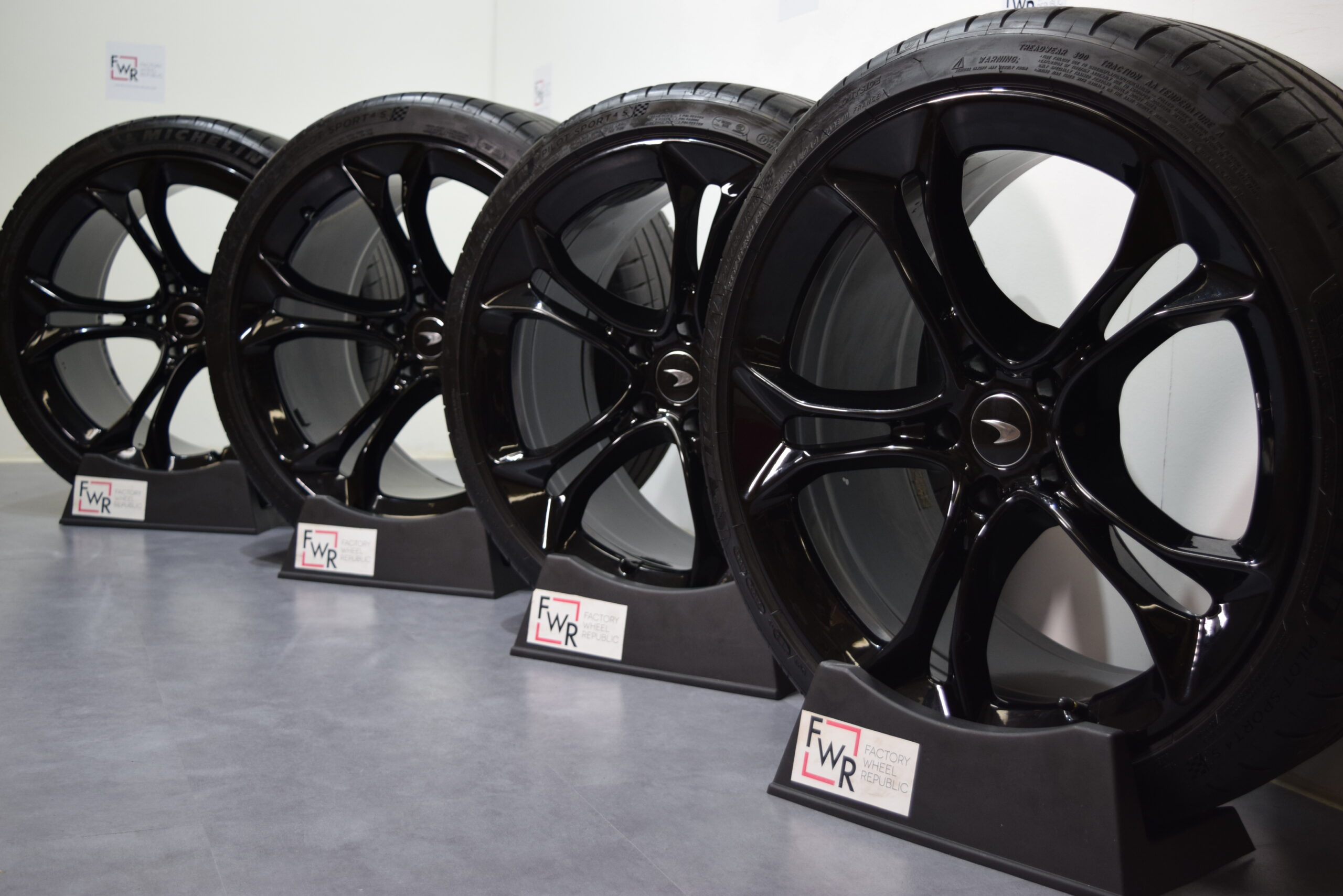 19″ 20″ McLaren 720S 720 Lightweight Wheels and Tires Factory OEM BLACK