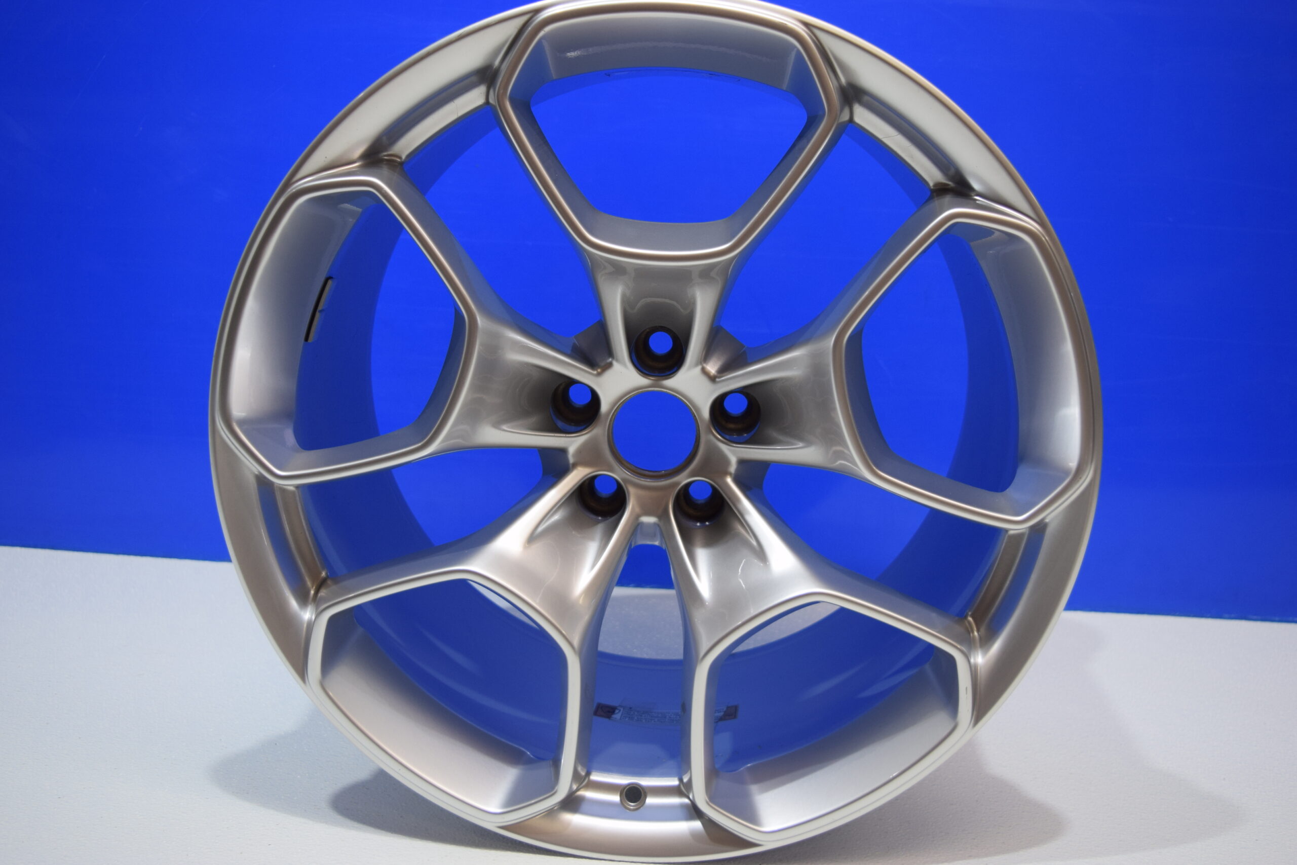 20″ Lamborghini Huracan Wheel Rim SILVER FACTORY OEM REAR OEM P/N- 4T0801017A