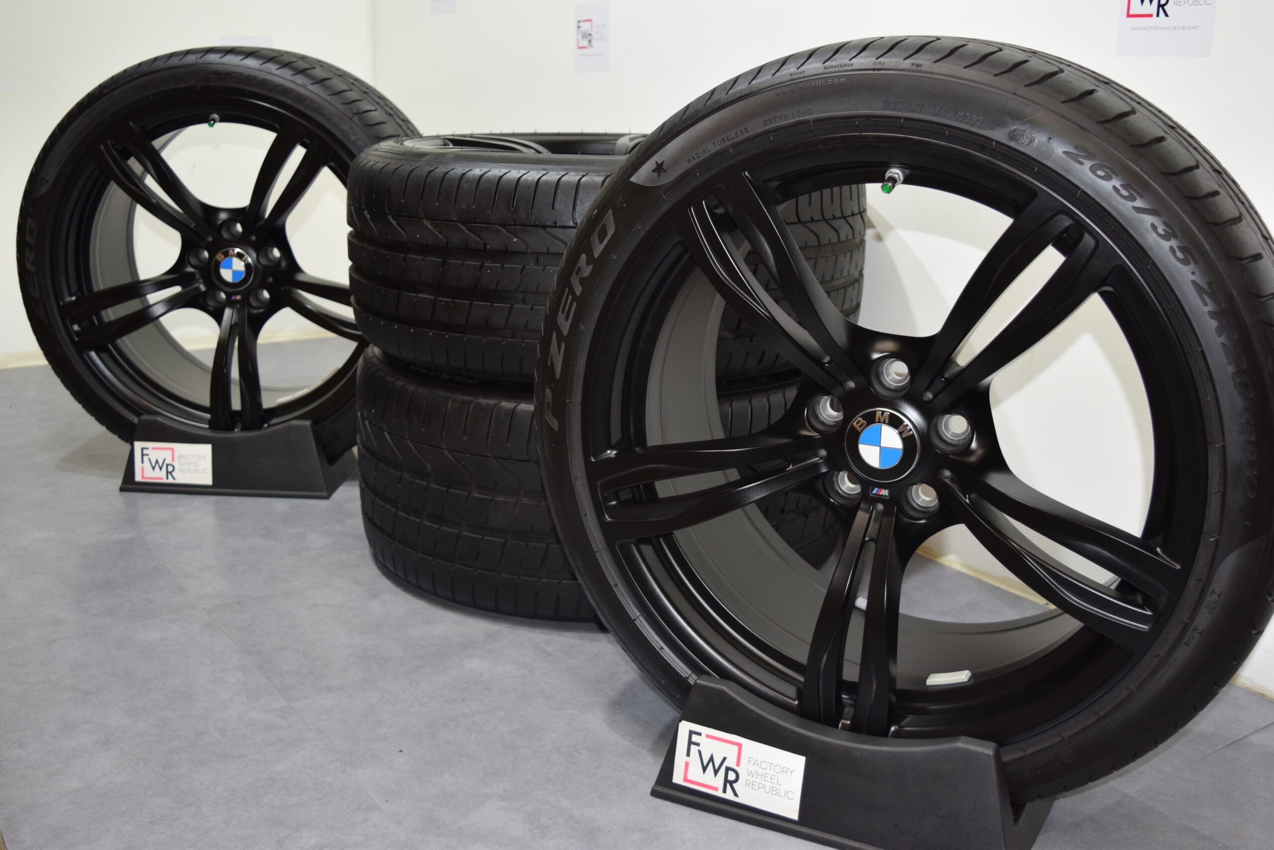 20″ BMW M6 750i Wheels Genuine 343m 343 Forged black authentic wheels and tires