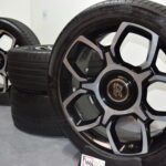 22″ Rolls Royce Cullinan Black Badge Factory OEM wheels and tires rims 22 inch